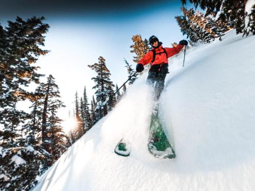 ugc Max TahoeBackcountrySkiing 200325 Photograbs.00 00 24 09.Still001